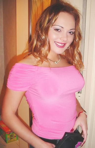 Со мной ты найдешь искреннее удовлетворение и незабываемые эмоции. Я мастер искусства эротического массажа и фантазийных игр. Живу в самом сердце Москвы, где создаю атмосферу спокойствия и релаксации.
Мои услуги - это полное подчинение твоим желаниям, беззаботные эксперименты и нежные ласки. Я с удовольствием выполняю ролевые игры и фетиш-фантазии. Фото, которые ты видишь, полностью подтверждают мою натуральность и красоту, и уверяю тебя - лучше меня ты не найдешь.
Мои клиенты всегда остаются довольными и возвращаются ко мне снова и снова. Сервис на высшем уровне и полное доверие - мои главные принципы. Только ты и я, без излишнего бюрократического аппарата и прочих ограничений.
Так что, неудержимый мужчина, приглашаю тебя ощутить настоящую страсть и разделять незабываемые моменты со мной. Твое удовольствие - моя главная цель. 21110, 25 лет